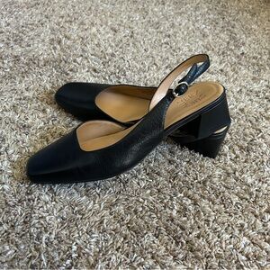 Naturalizer Jayla Black Slingback Heels Wide - 9.5W